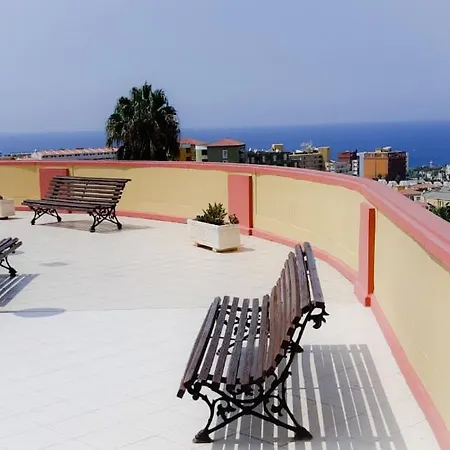 In Adeje, Pool And Beach Apartment *